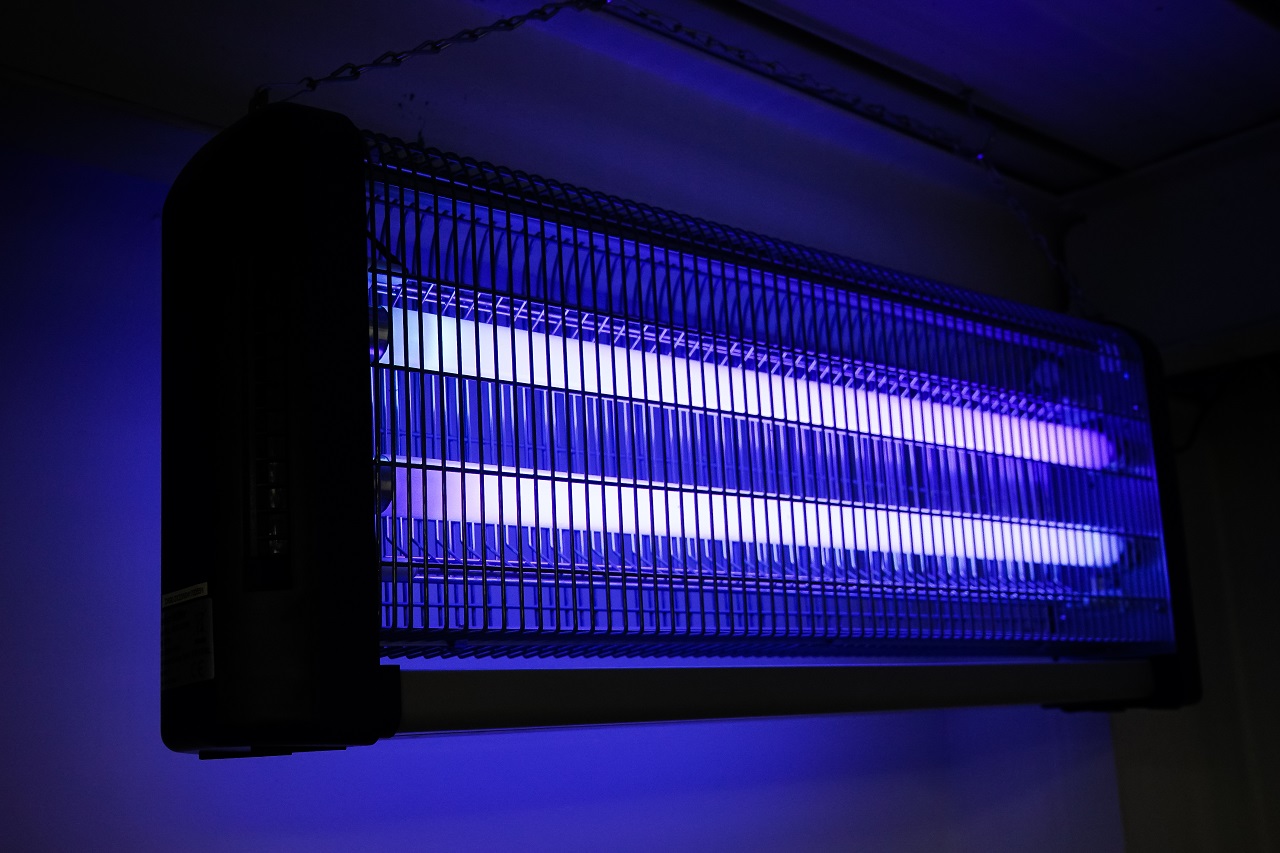 UV lamps testing spectroradiometer UV VIS NIR testowanie lamp UV spektroradiometr